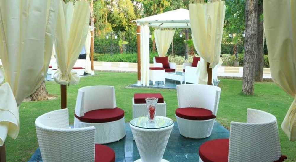Atrio By Devam Hotel Gurgaon Ngoại thất bức ảnh