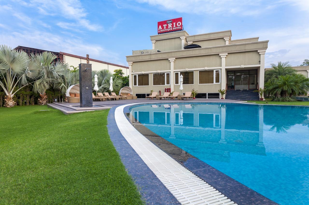 Atrio By Devam Hotel Gurgaon Ngoại thất bức ảnh
