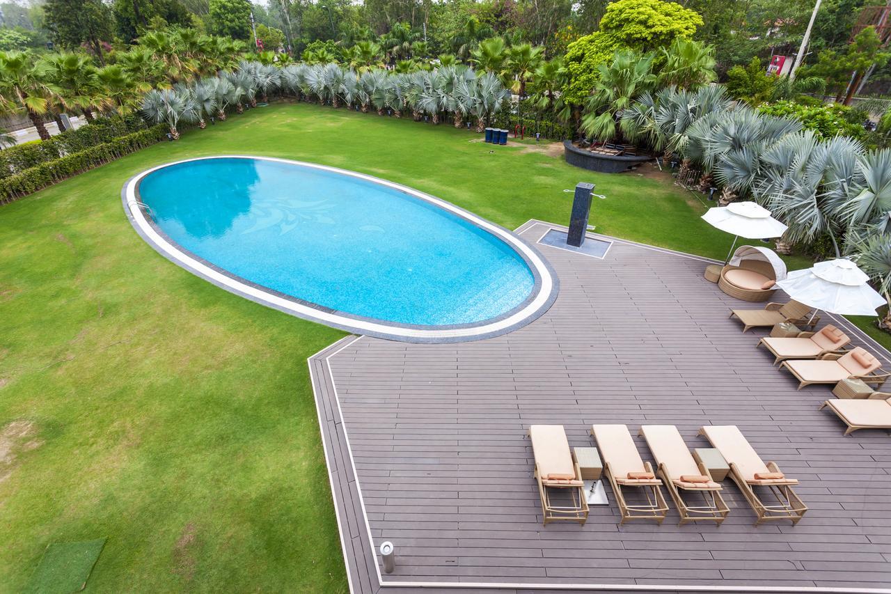 Atrio By Devam Hotel Gurgaon Ngoại thất bức ảnh