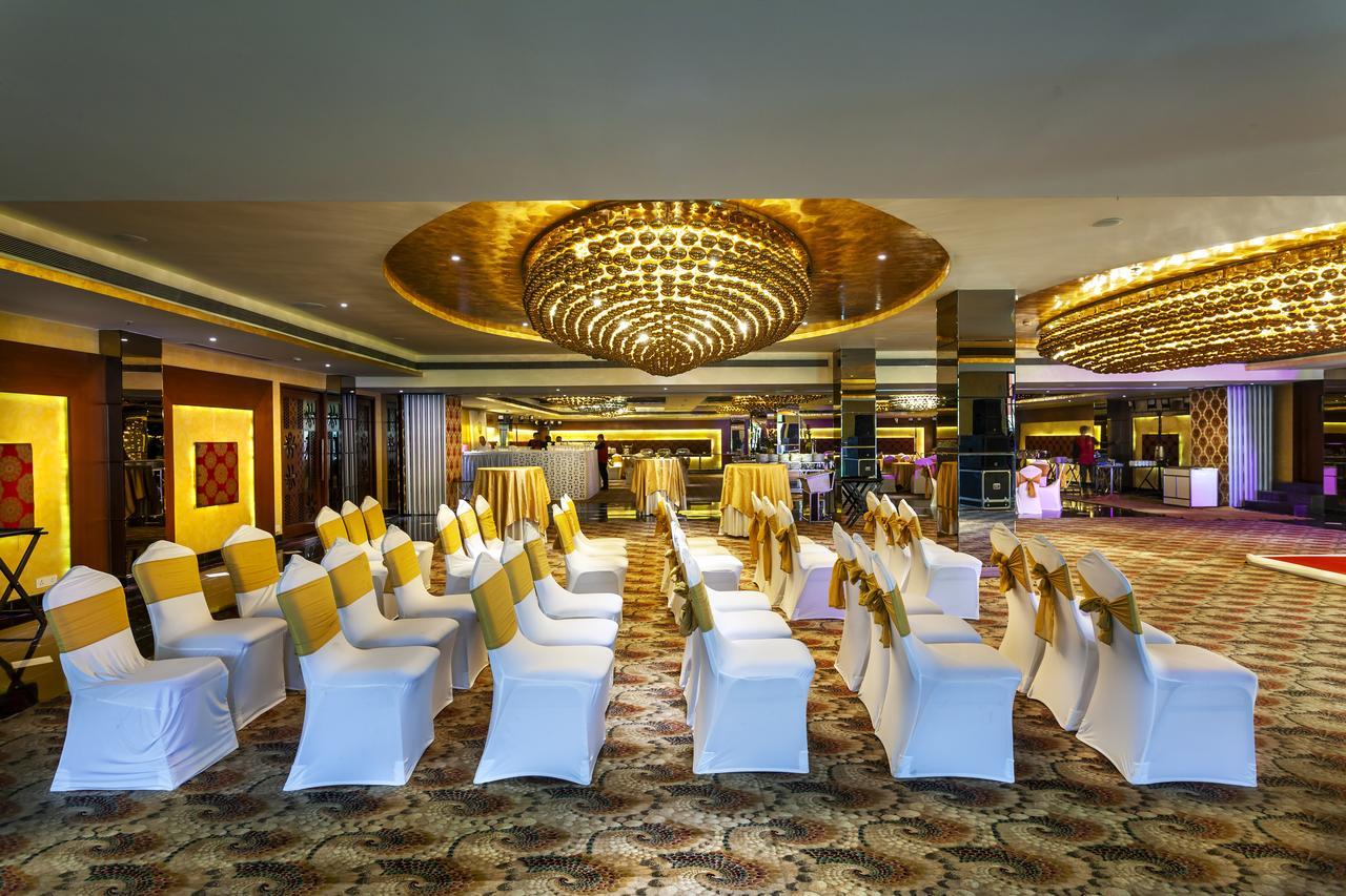 Atrio By Devam Hotel Gurgaon Ngoại thất bức ảnh